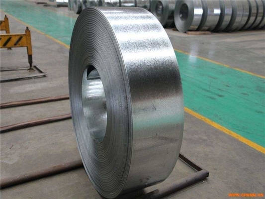 Aço galvanizado 400mm galvanizado laminado a alta temperatura da tira das BS do RUÍDO do GB AISI da lantejoula da tira de aço grande