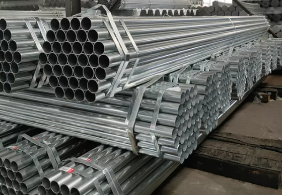 O mergulho quente do círculo de ASTM galvanizou a tubulação de aço Q195-Q235 6m-12m com você de aço
