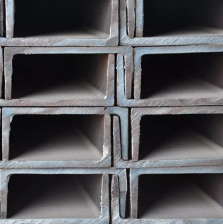 Perfil formado a frio Purlin de aço galvanizado do feixe C da canaleta em U espessura de 0.3mm - de 60mm