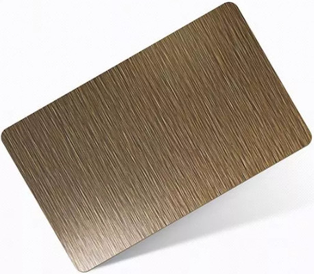 Alumínio em relevo ASTM galvanizado 680 mm ~ 1380 mm para decoração de telhados