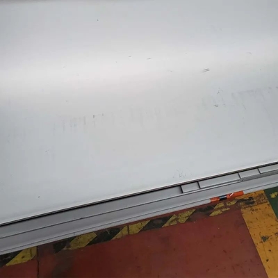 AISI laminou a folha de aço inoxidável 410 420 430 200mm 2205 HL do espelho dos VAGABUNDOS 2B