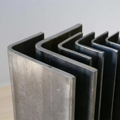 5m PPGI galvanizou a resistência de corrosão de aço ASTM do ângulo SGCC