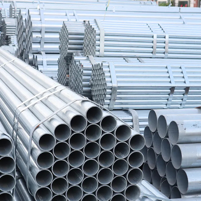 Q345B Tubo de aço galvanizado 1/2 polegada 3/8 polegadas revestido de zinco 300g superfície para oleodutos