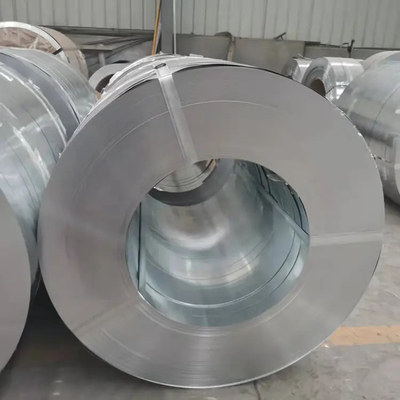 SPCC Faixa de aço GI Galvanizado 0,8 mm 0,12 mm 1,2 mm 1,8 mm DX51 Rolo revestido de zinco Z30