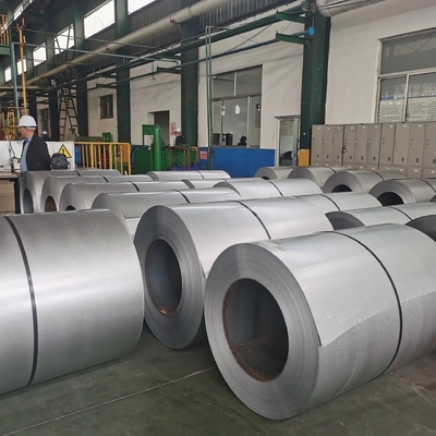 Z181 SGH340 SGH400 SGH440 Bobina galvanizada 16 26 Gauge ASTM A653 Para telhado de edifícios